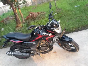 Hero Hunk 2022 Black