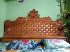 Mahogany Wooden Bed