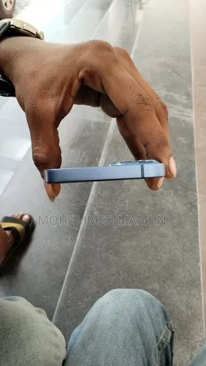 Apple iPhone 13 256 GB