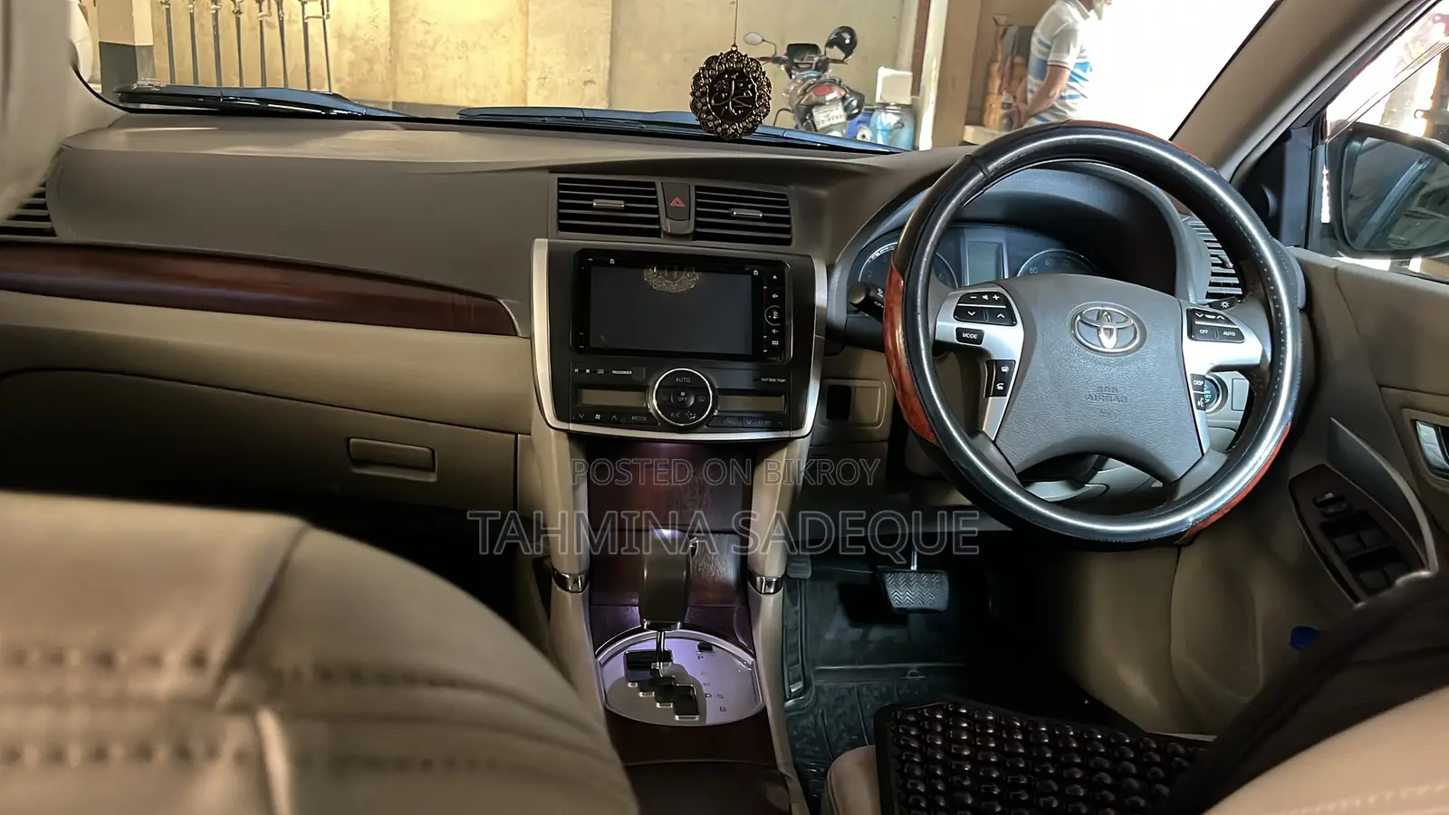 Toyota Premio 2012 Silver