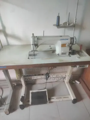 Electronic Sewing Machine