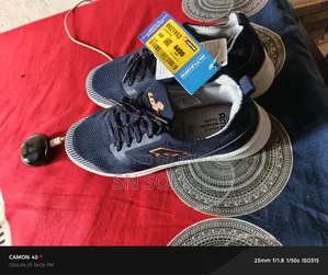 Lotto Sneakers Size-40