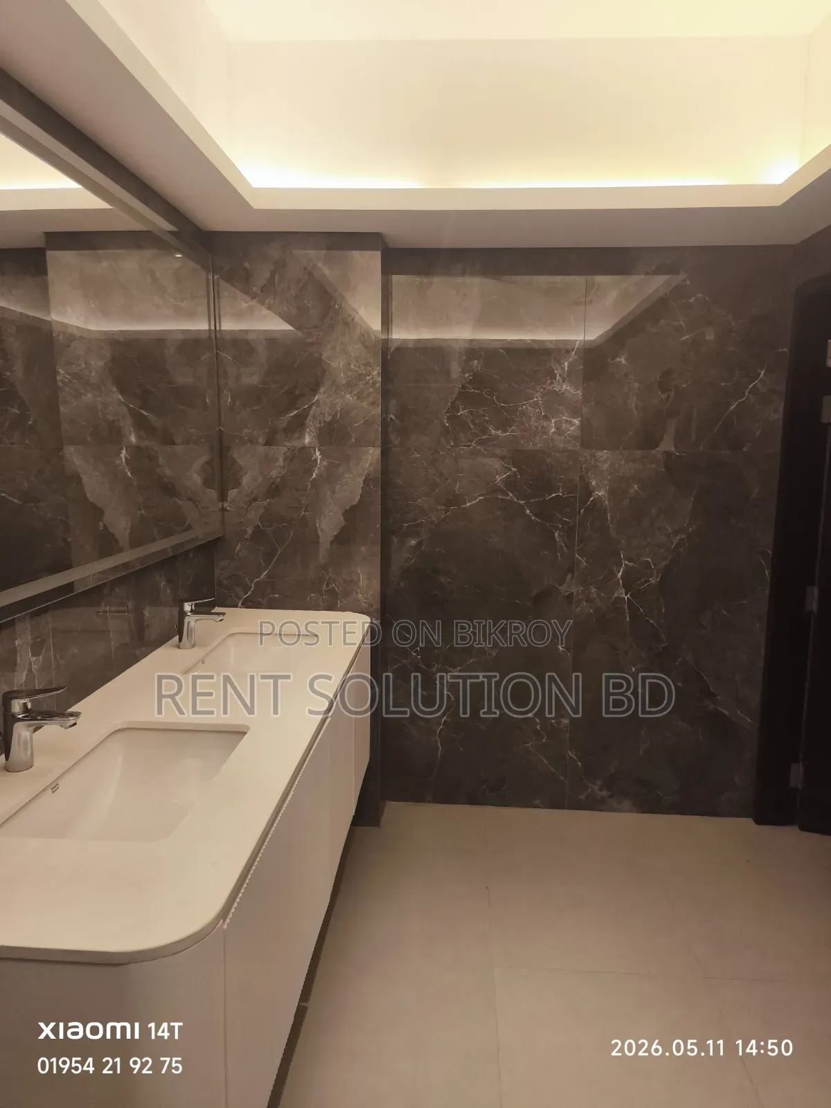 4-bedroom Apartment in Luxury Apartments for rent