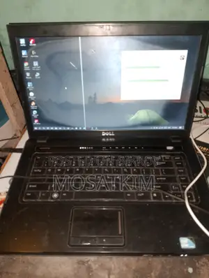 Laptop Dell Vostro 3500 4GB Intel Core 5 HDD 320GB