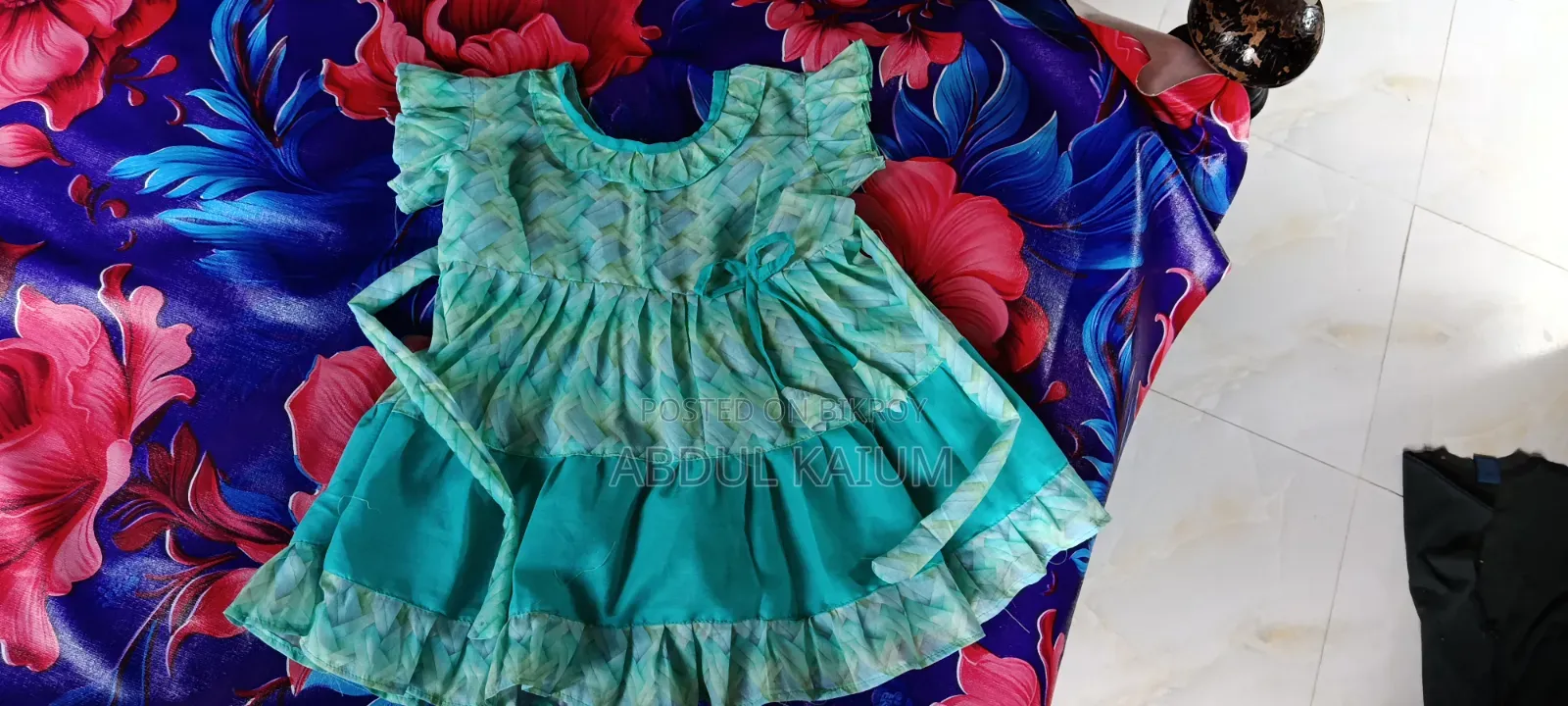 Kids' Clothing
