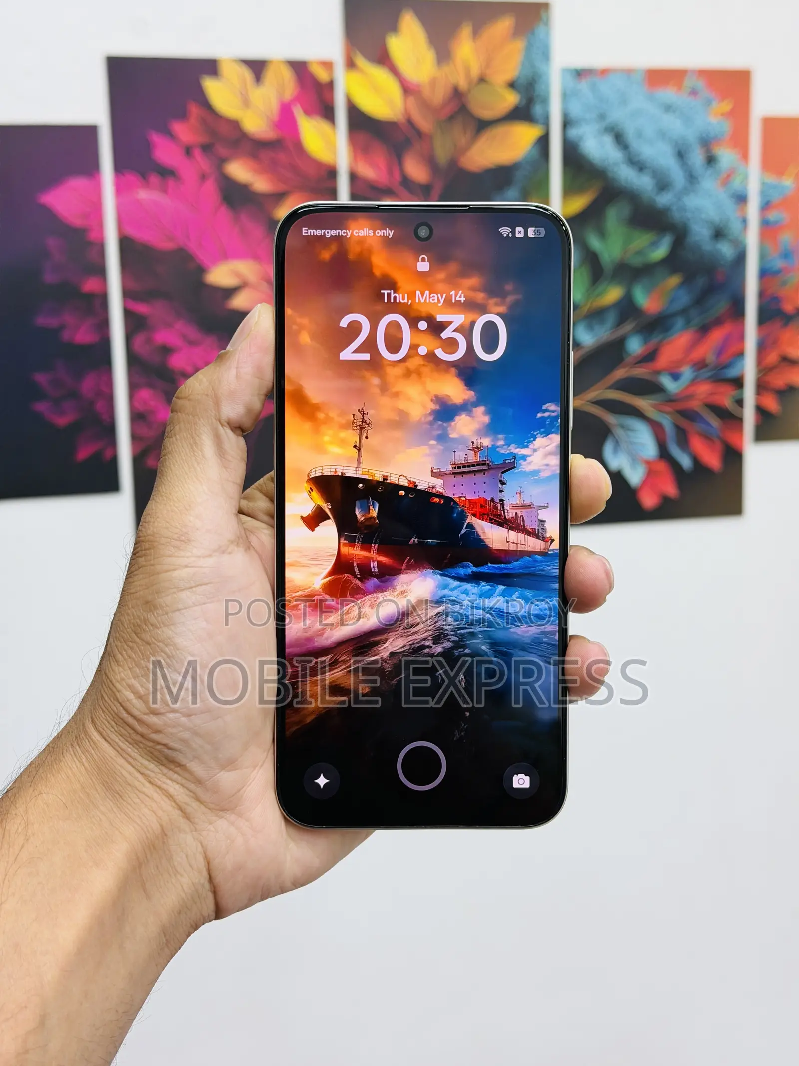 Realme 128 GB White