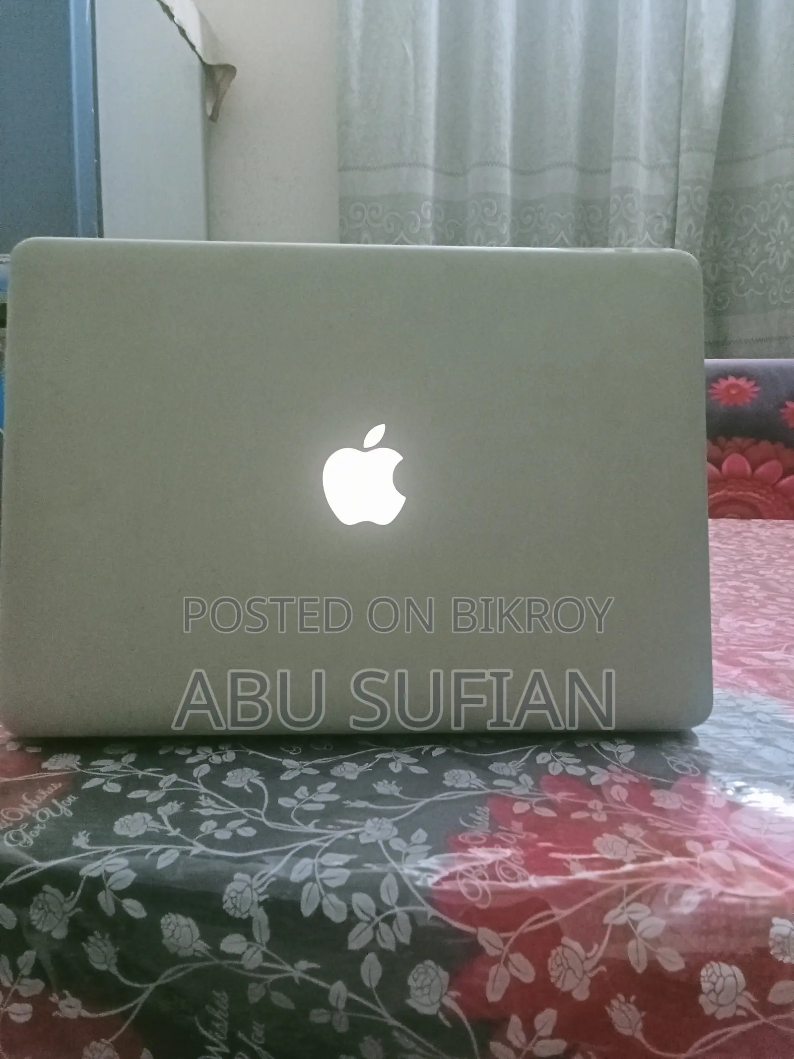 Laptop Apple MacBook 2012 8GB Intel Core I5 HDD 128GB