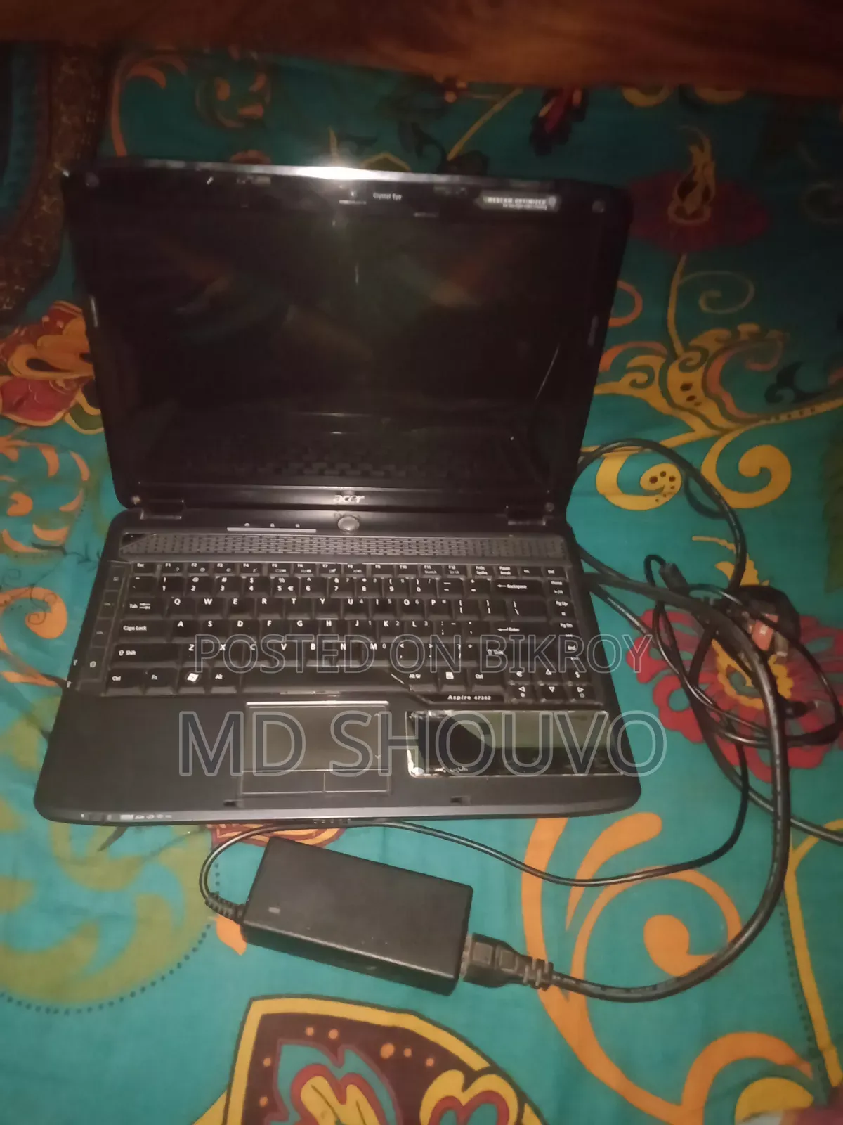 Laptop Acer 4GB HDD+SSD 256GB