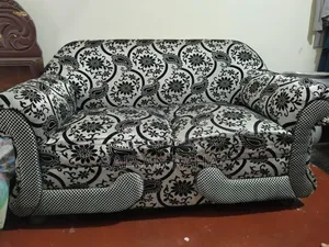 Sofa Set Very Good Condition Location Banorgati Bazar