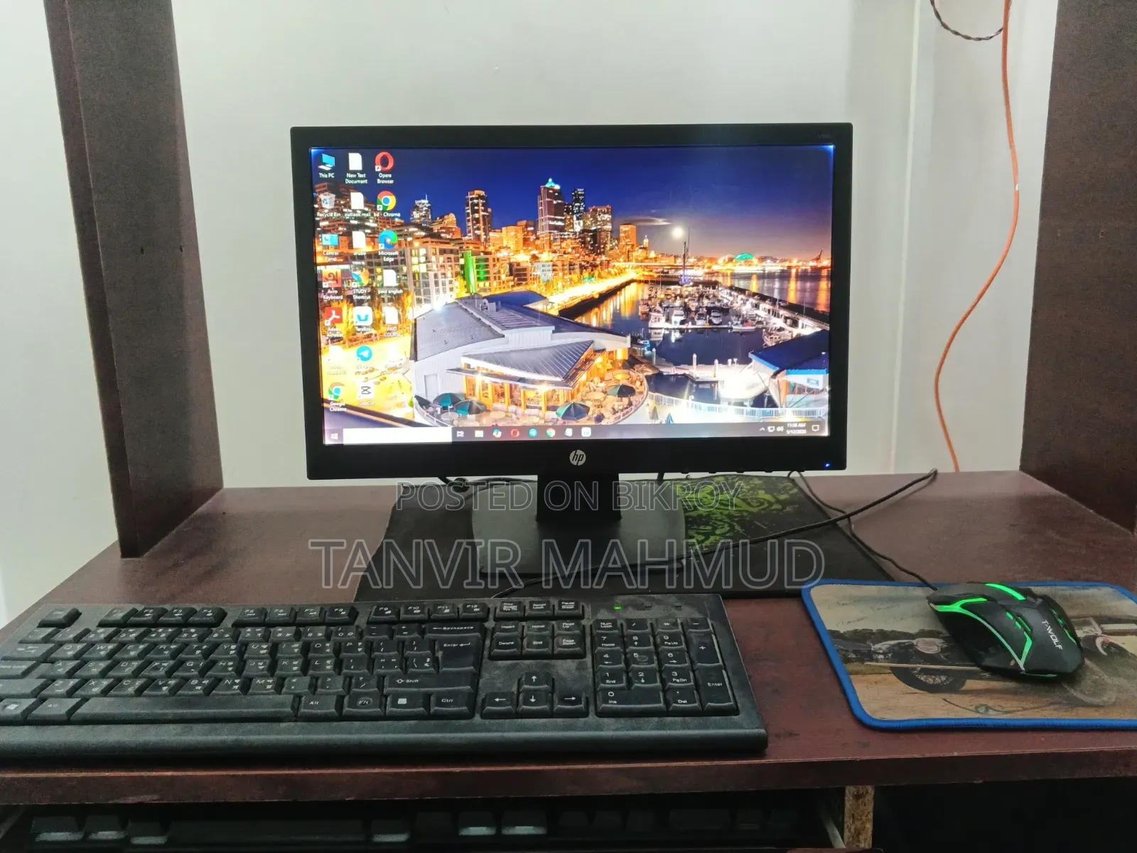 Desktop Computer 4GB Intel Core i5 SSD 128GB