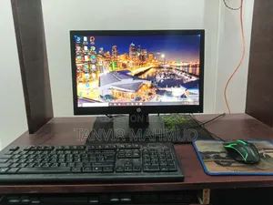 Desktop Computer 4GB Intel Core i5 SSD 128GB