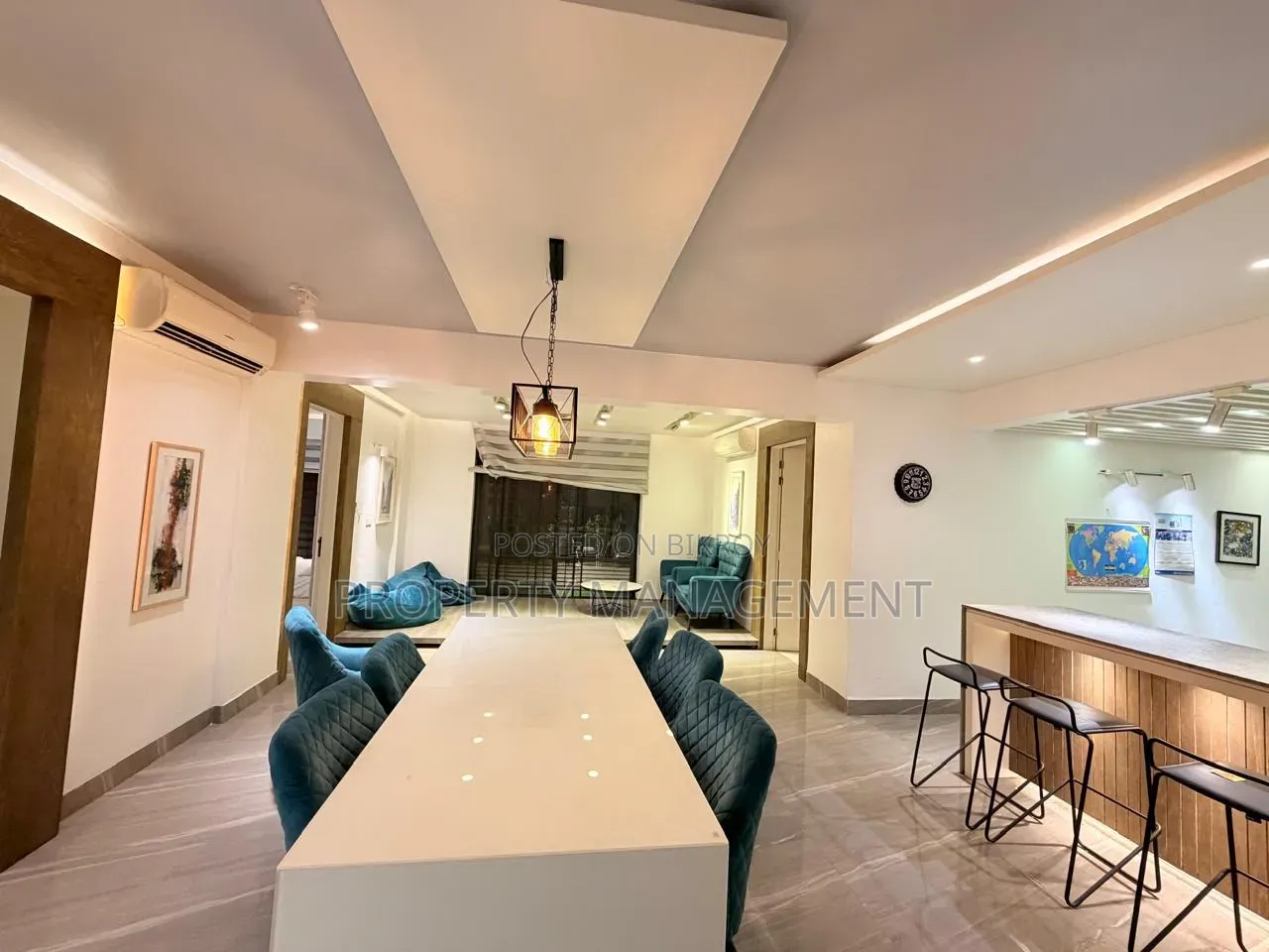 Furnished 4bdrm Apartment in Development by Owner, Gulshan for Rent