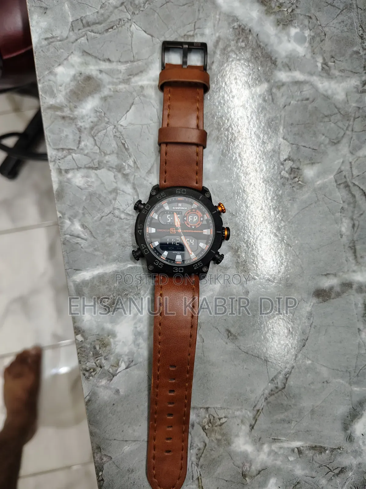 Naviforce 9235