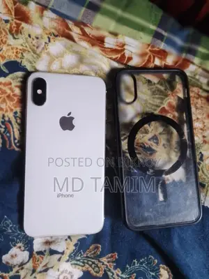 New Apple iPhone XS 64 GB White