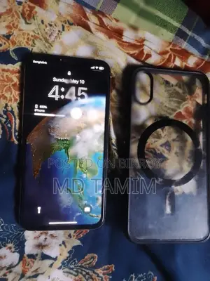 New Apple iPhone XS 64 GB White