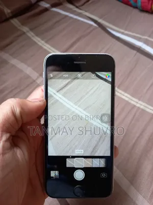 Apple iPhone 6s 64 GB Black