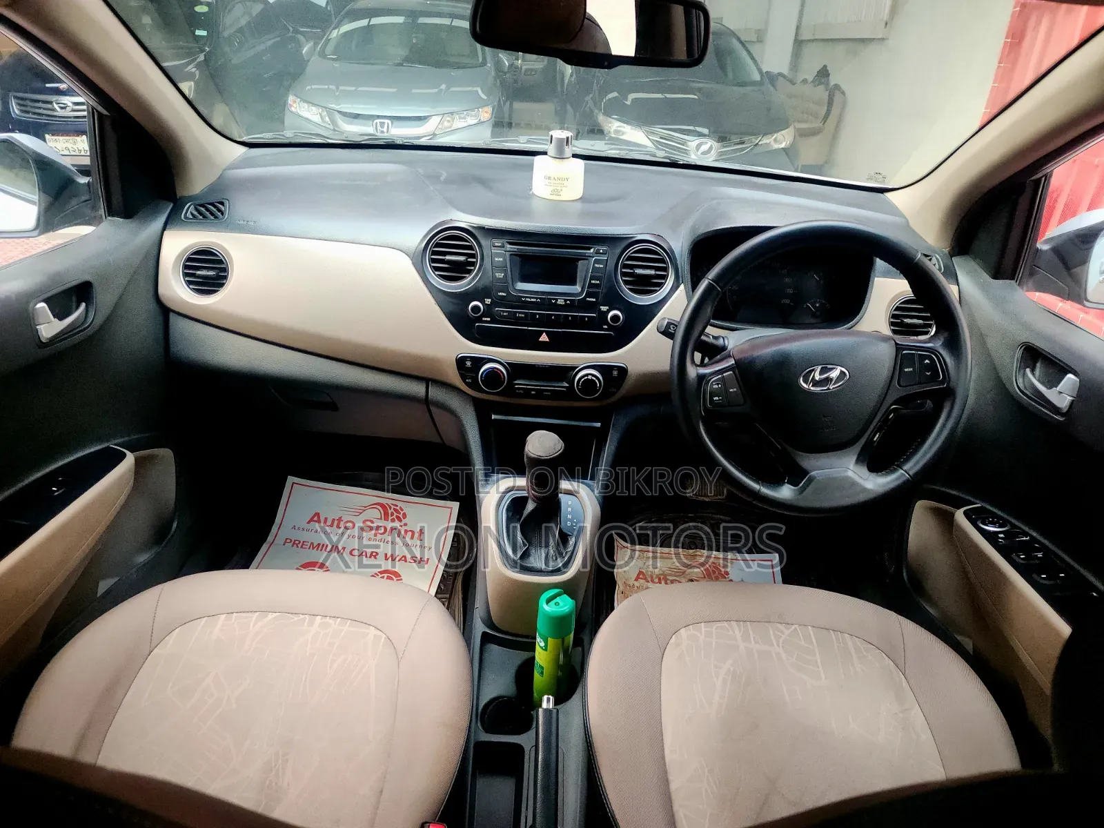 Hyundai Xcent 2016 Silver