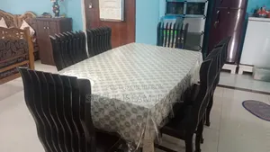 ডাইনিং টেবিল ও চেয়ার