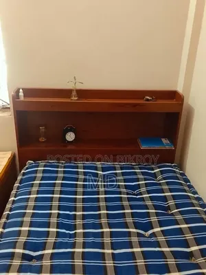 Regular Bed With Mattresses