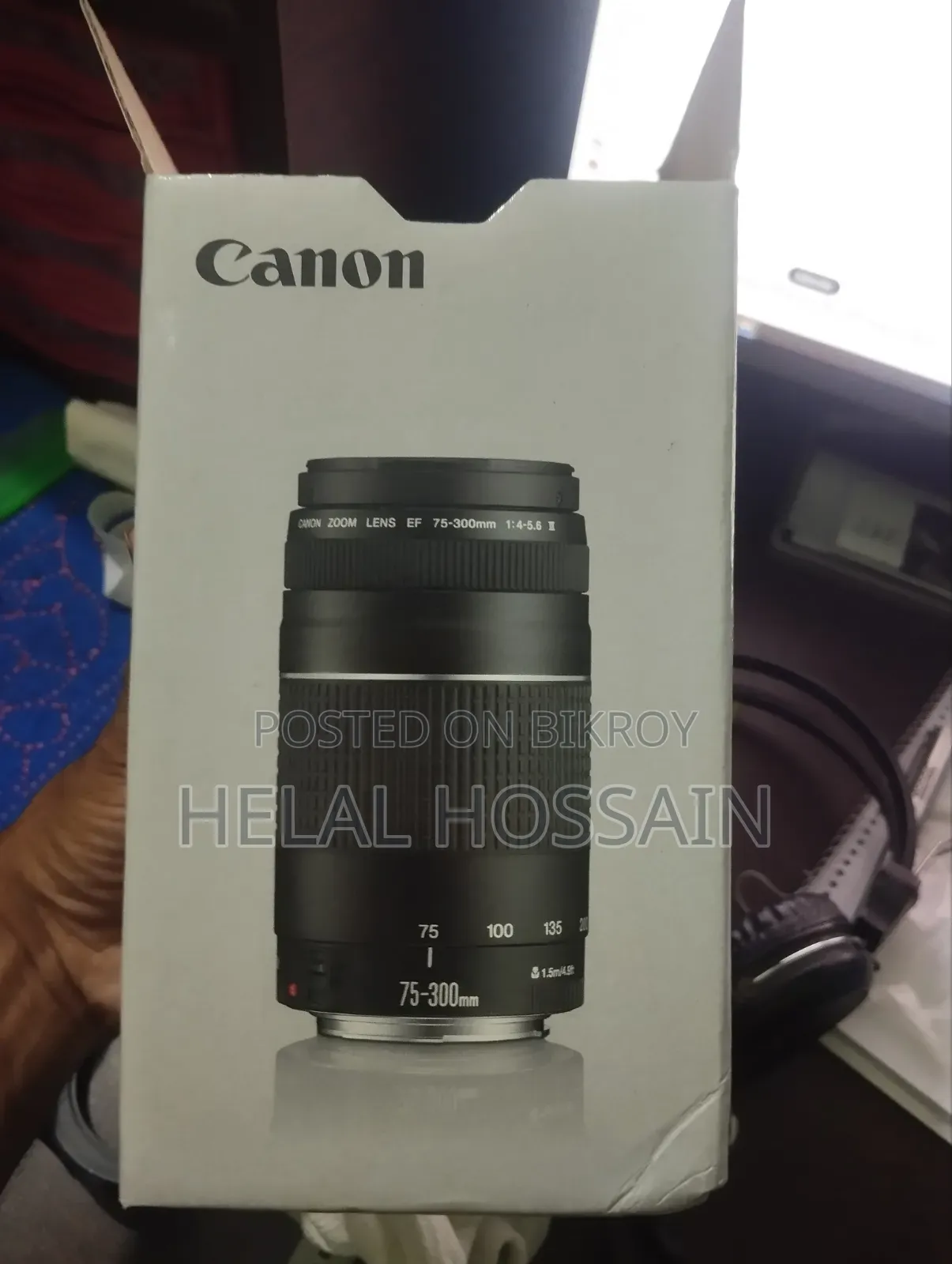 75/300 Zoom Lens