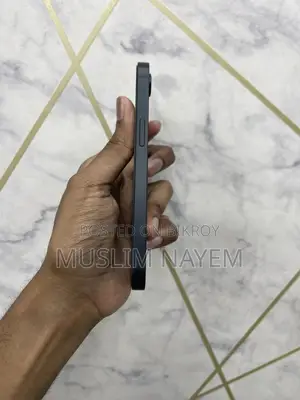 Apple iPhone 16e 256 GB Black