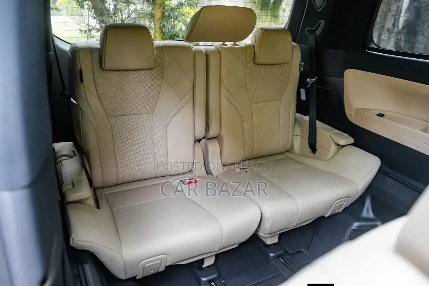 Toyota Alphard 2.5 Hybrid AWD 2023 Pearl