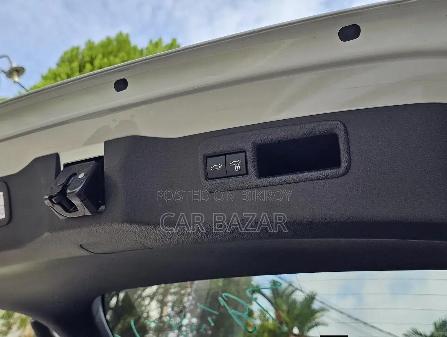 Toyota Harrier Hybrid Z 2023 Pearl