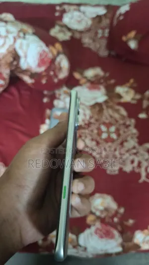 Infinix Note Edge 256 GB Silver