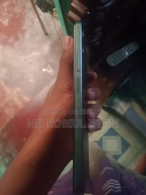 Vivo Y17s 128 GB