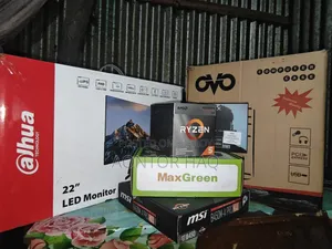 Desktop Computer MSI Model 8GB AMD SSD 128GB
