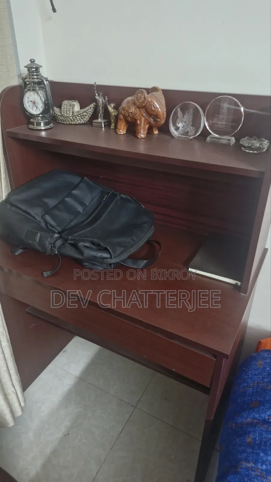 Reading Table