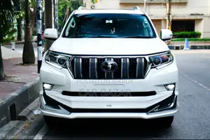 Toyota Land Cruiser Prado 2.7 2022 Pearl