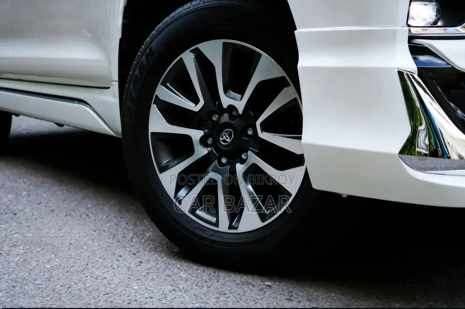 Toyota Land Cruiser Prado 2.7 2022 Pearl