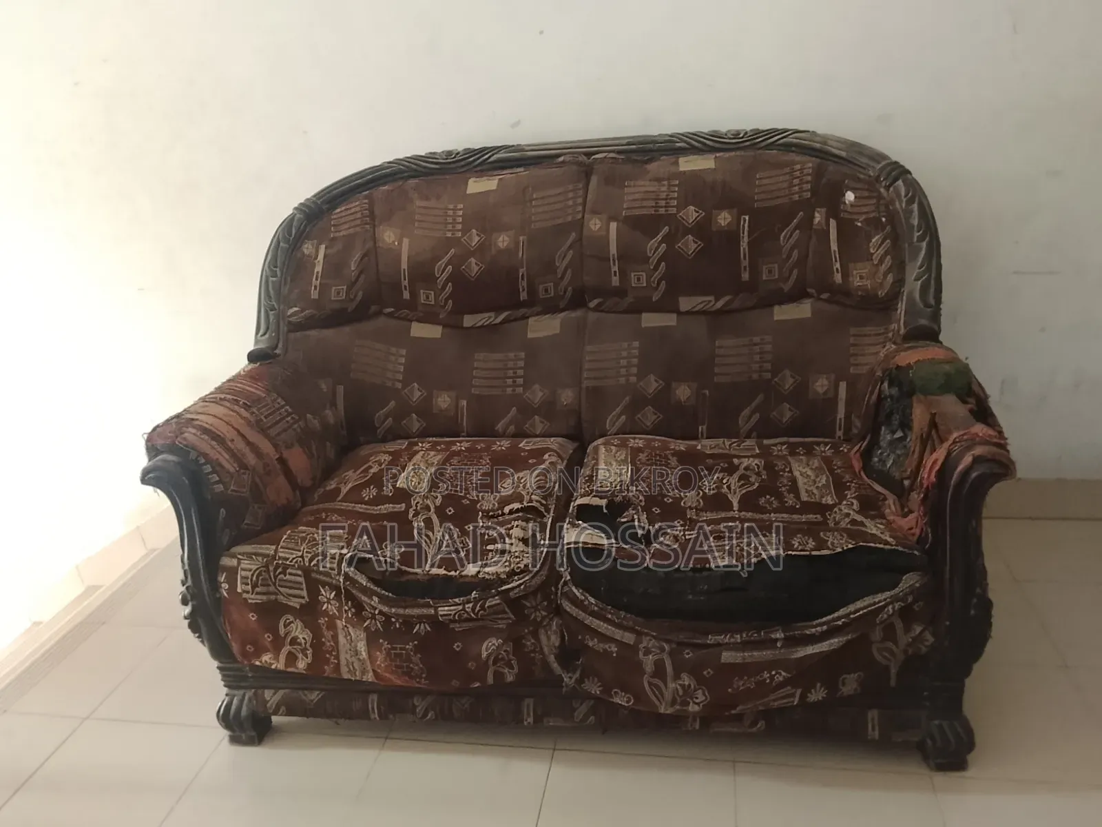 Used Sofa Sehguon Urgent Sell