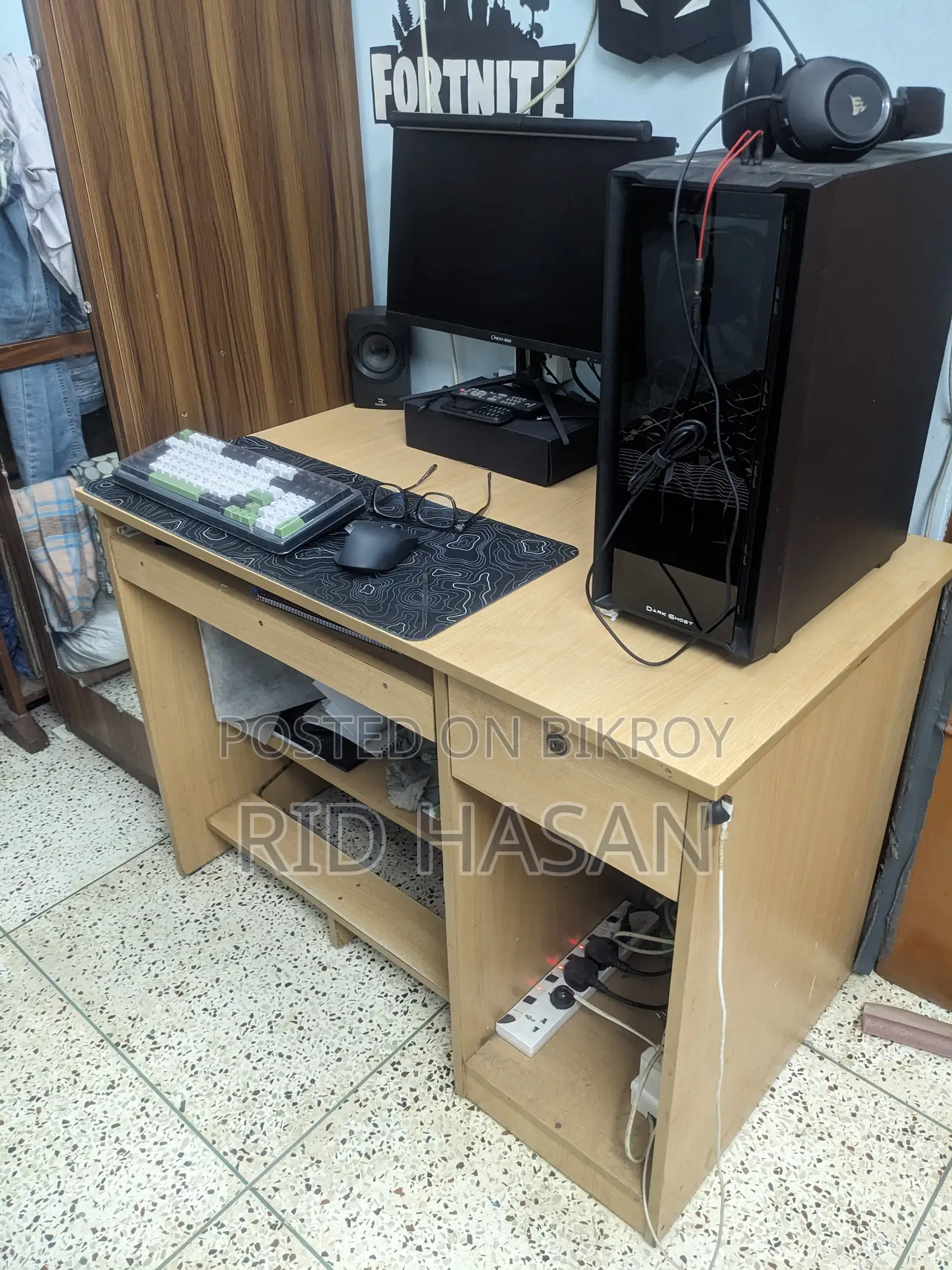 Computer Table