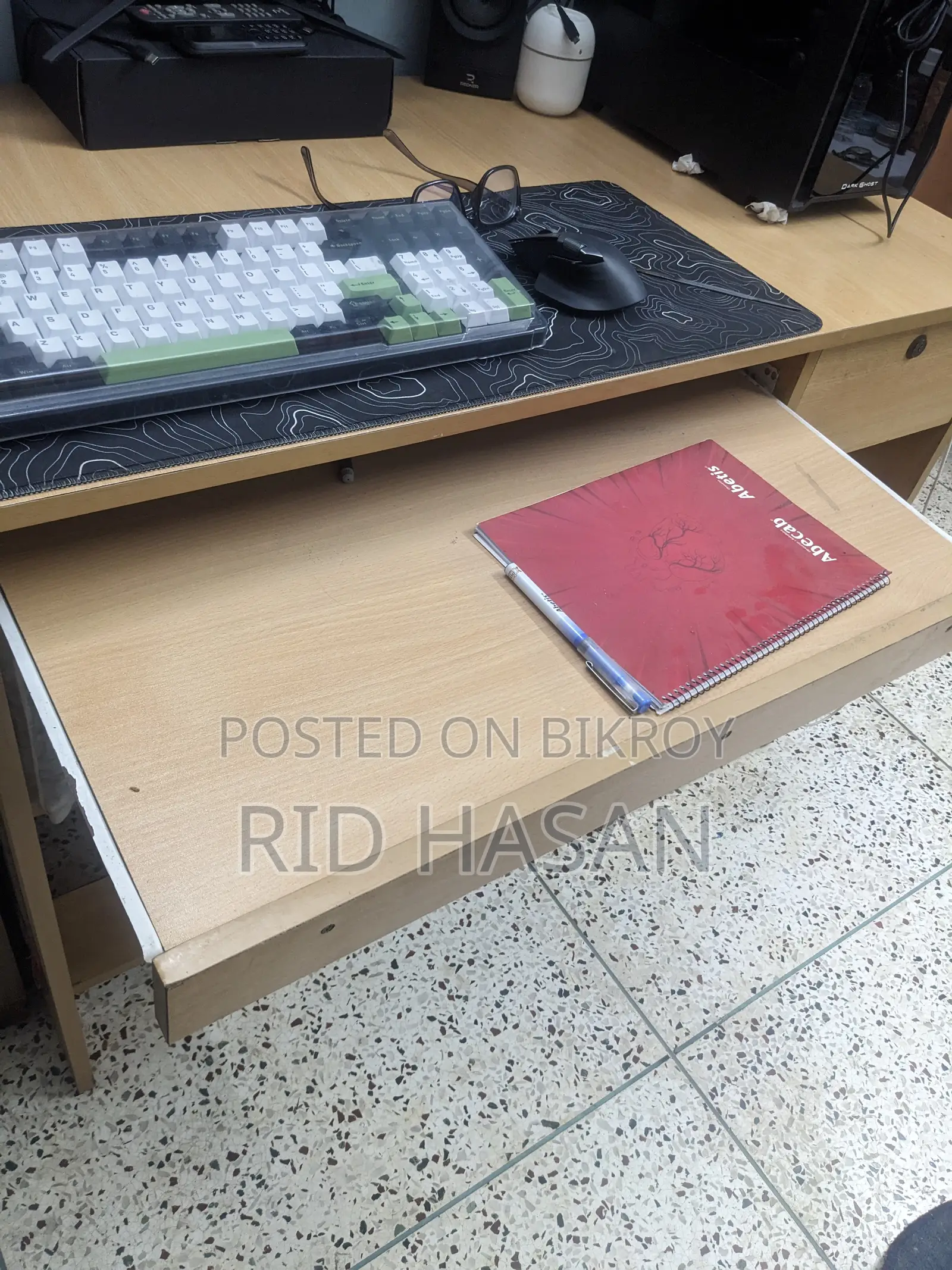 Computer Table