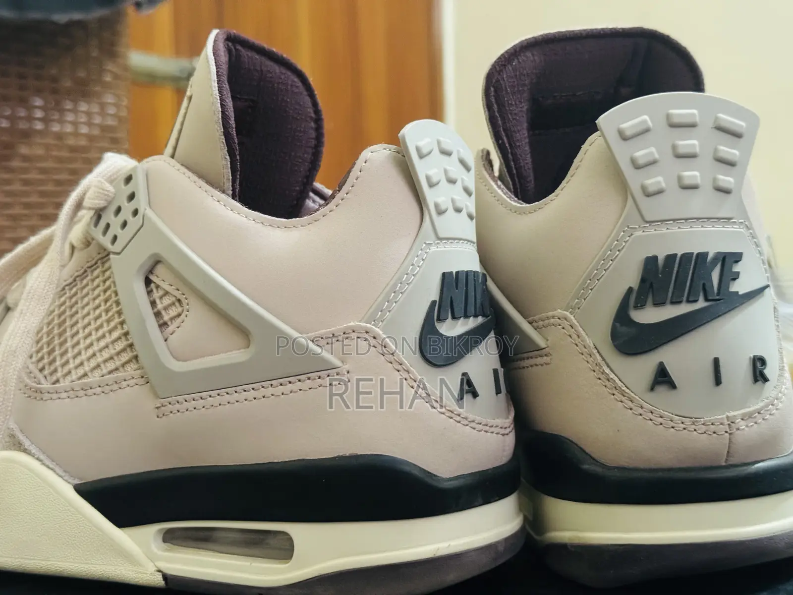Air Jordan 4