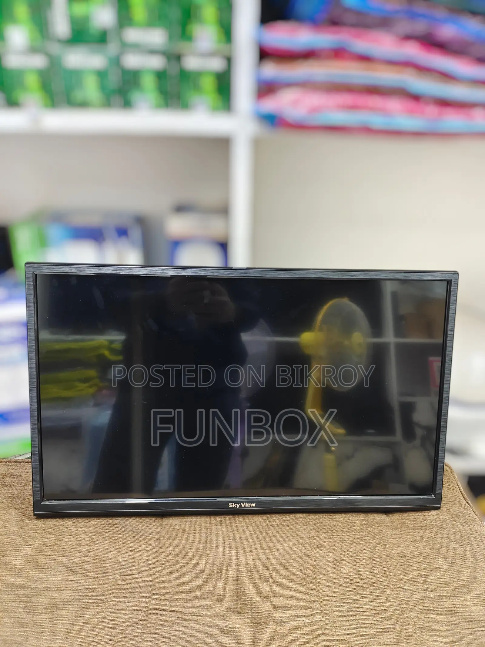Sky View 24-Inch HD LED TV Used but Fresh Condition Like New