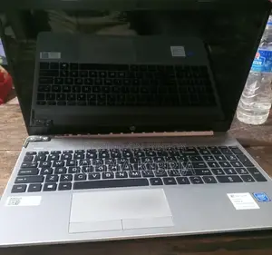 Laptop HP 15s 4GB Intel Core I5 SSD 1T