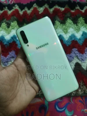 Samsung Galaxy A70 128 GB White