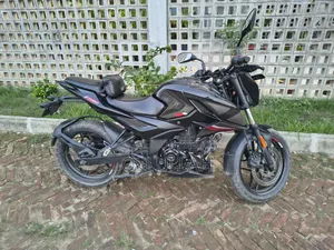 Bajaj Pulsar N160 2023 Black