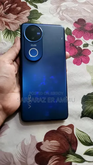 Vivo V50 512 GB Blue