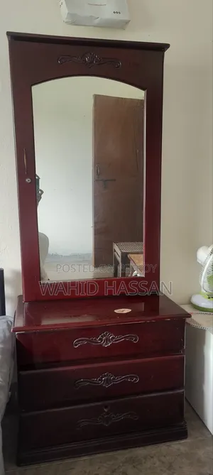 A High-Quality Wooden Dressing Table
