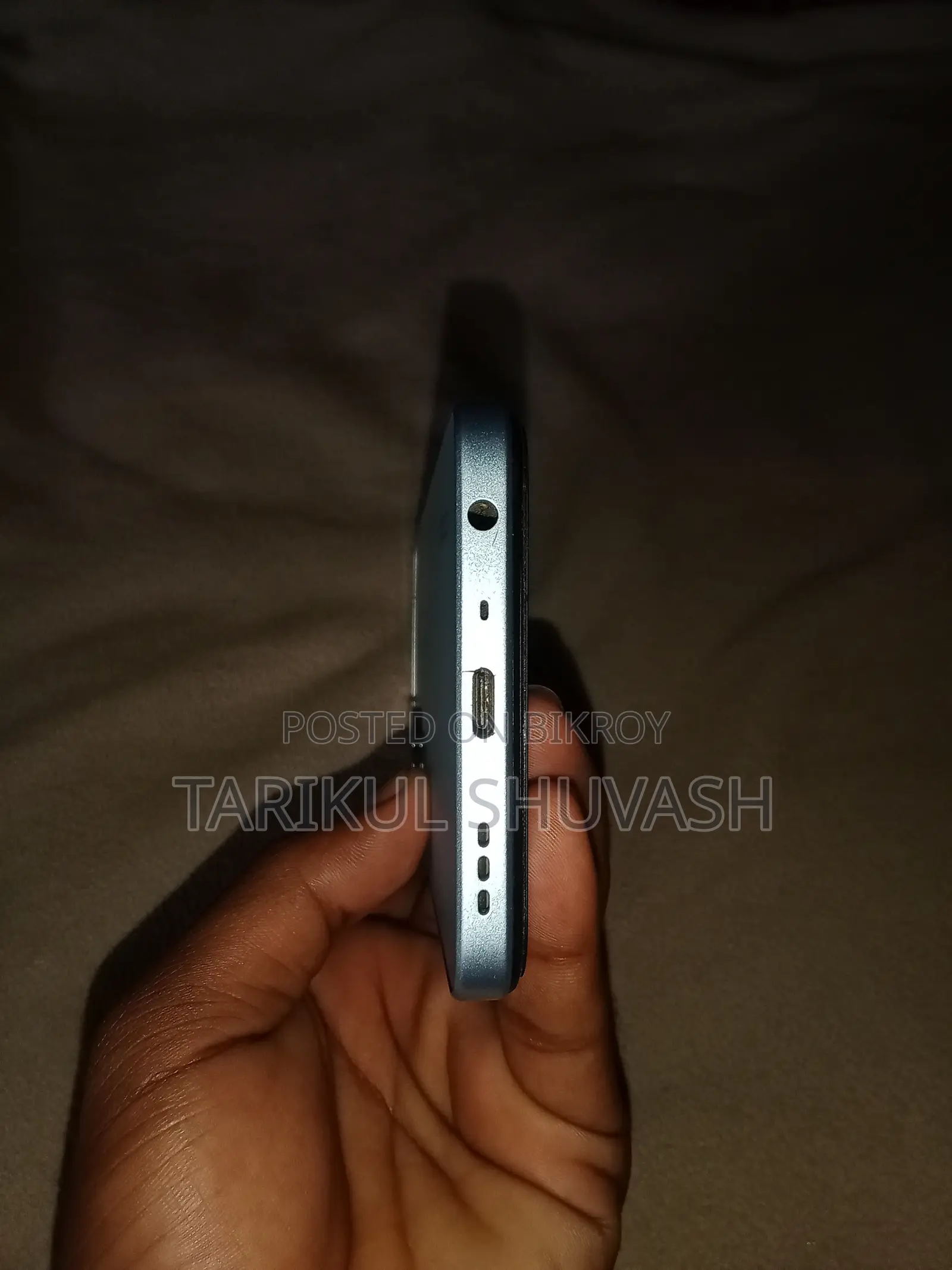 Oppo A18 128 GB Blue
