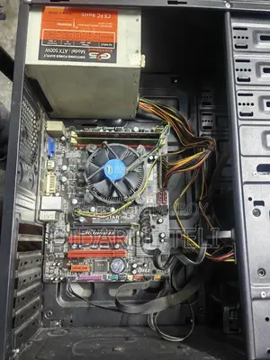 Desktop Computer 4GB Intel Core i3 SSD 128GB