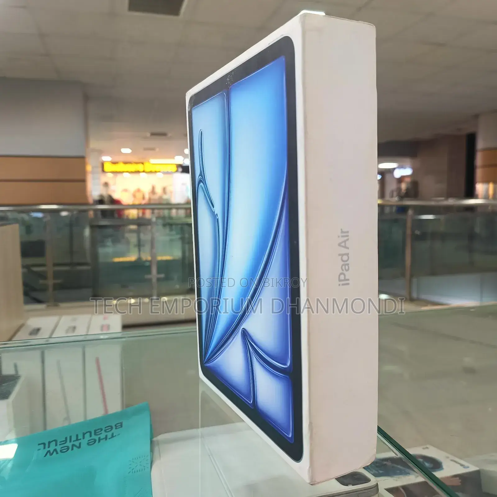 New Apple iPad 3 Wi-Fi 128 GB