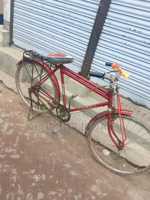 একটি হিরো সাইকেল খুব ভালো মানের ফুল ফ্রেশ নিবেন আর চালাবেন