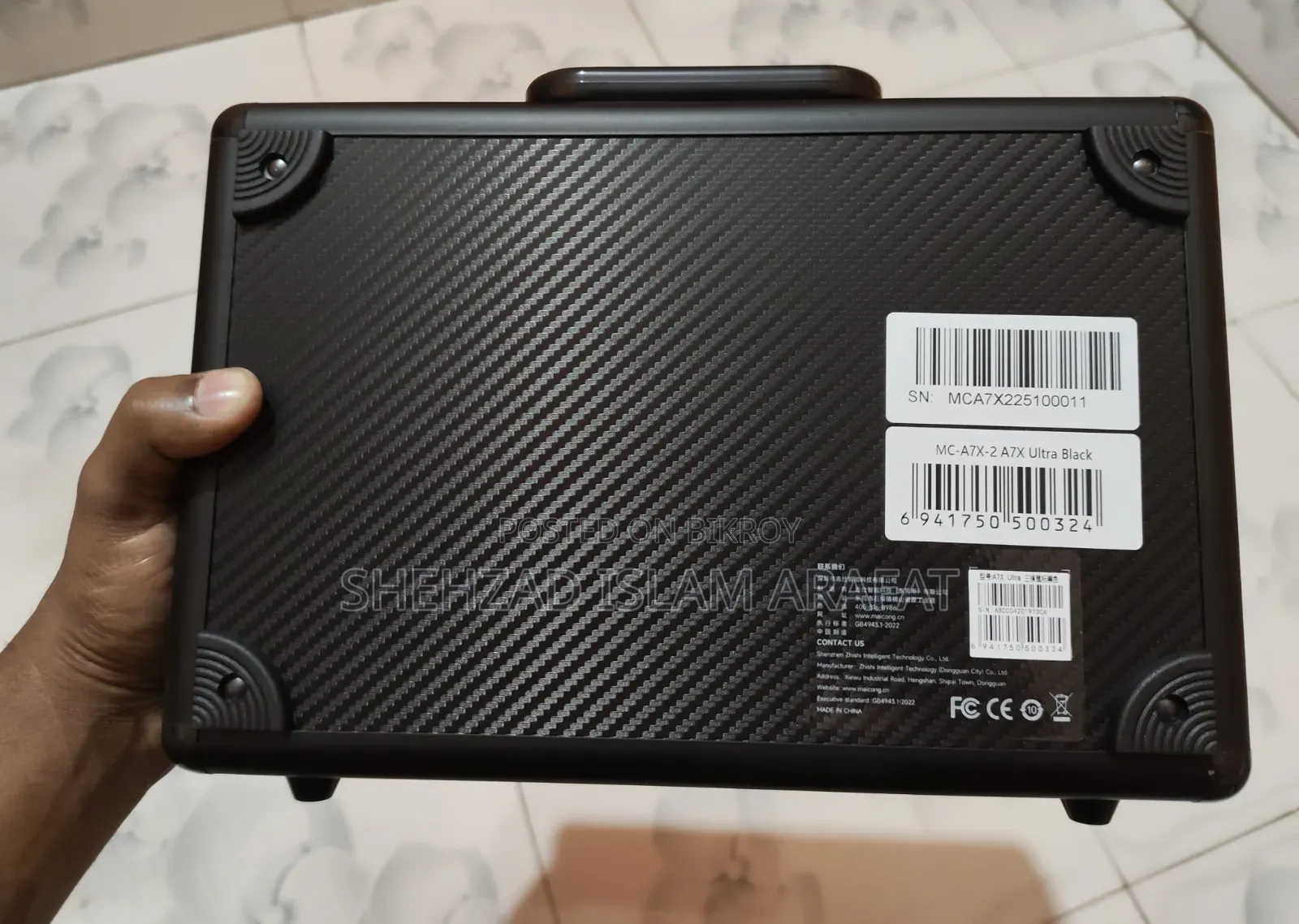 Selling MCHOSE A7X Ultra Gaming Mouse.