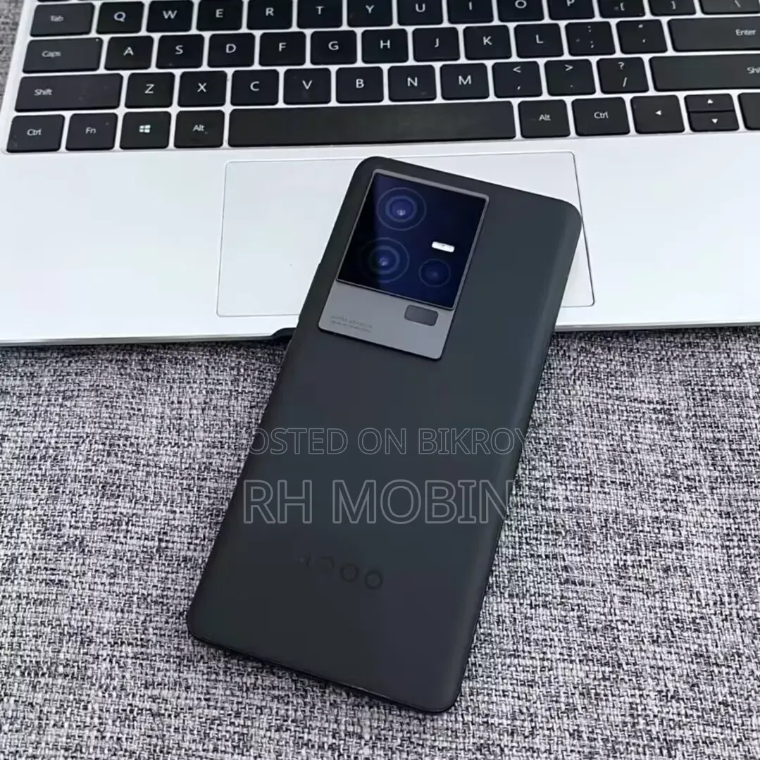 iQOO 11 256 GB গ্রে