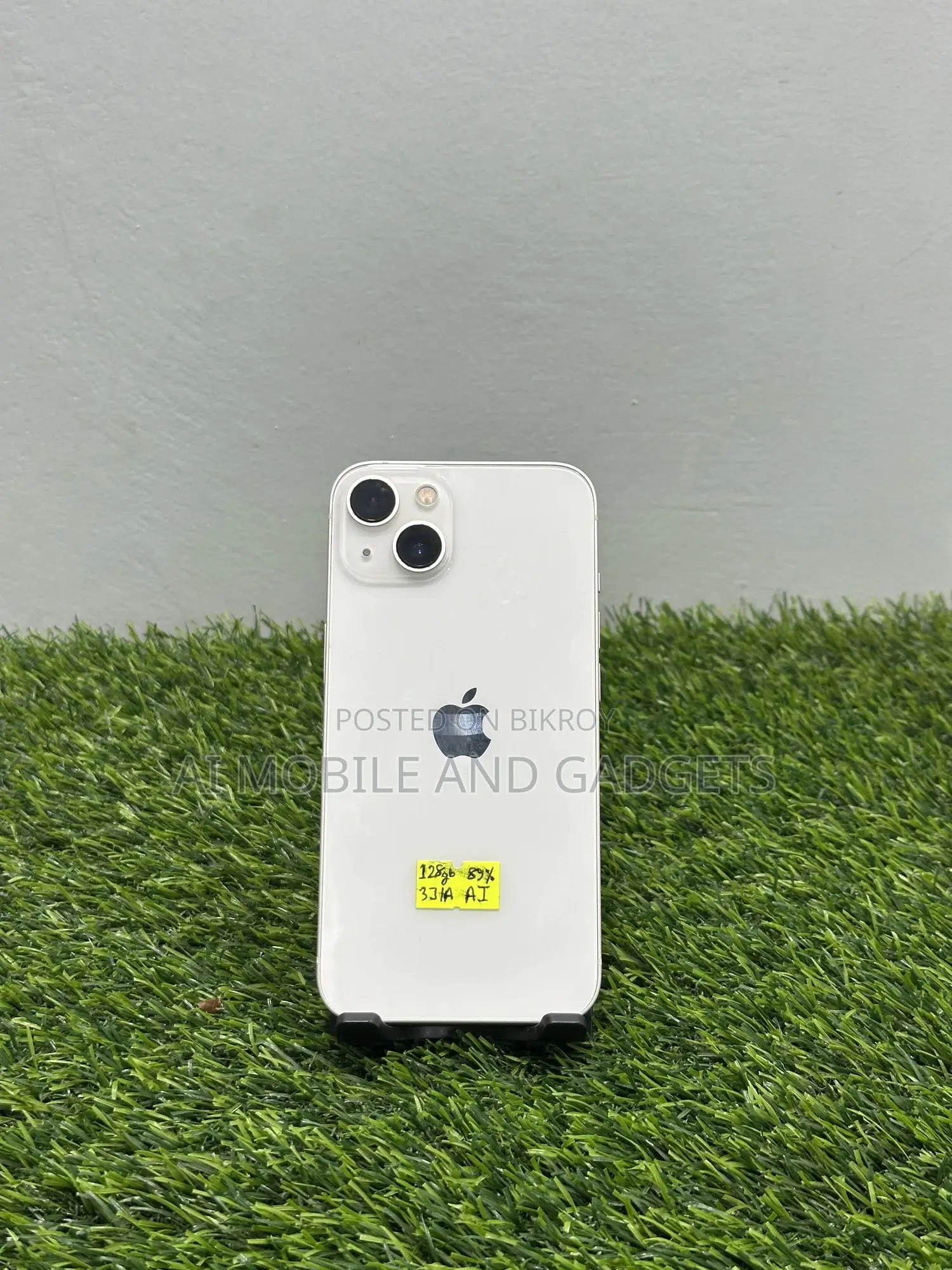 Apple iPhone 13 128 GB White